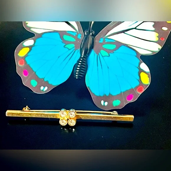 Vintage Avon Gold Tone Bar Brooch - Picture 3 of 7